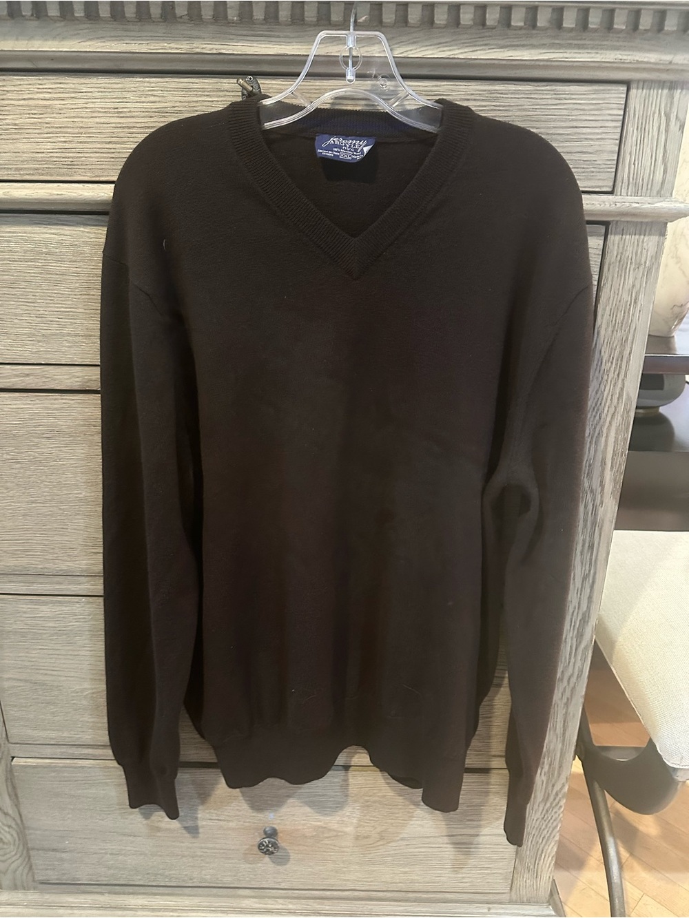 Jeremy Argyle Men’s Chocolate Brown V-Neck Sweater.  Size XXL